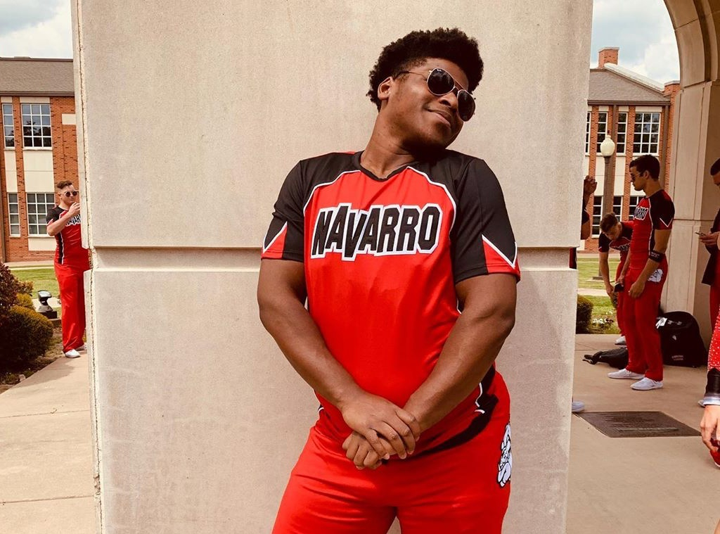 Cheer's Jerry Harris Reveals His Back to School and College Must-Haves - E! Online Deutschland